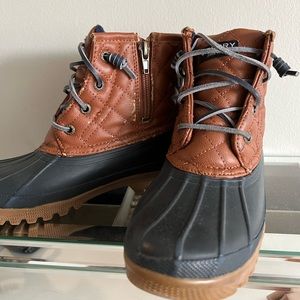 Sperry Booties